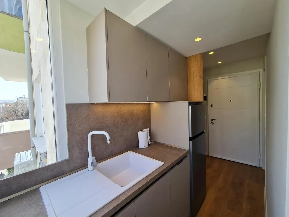 Apartment Adore - Modern Studio Tirana